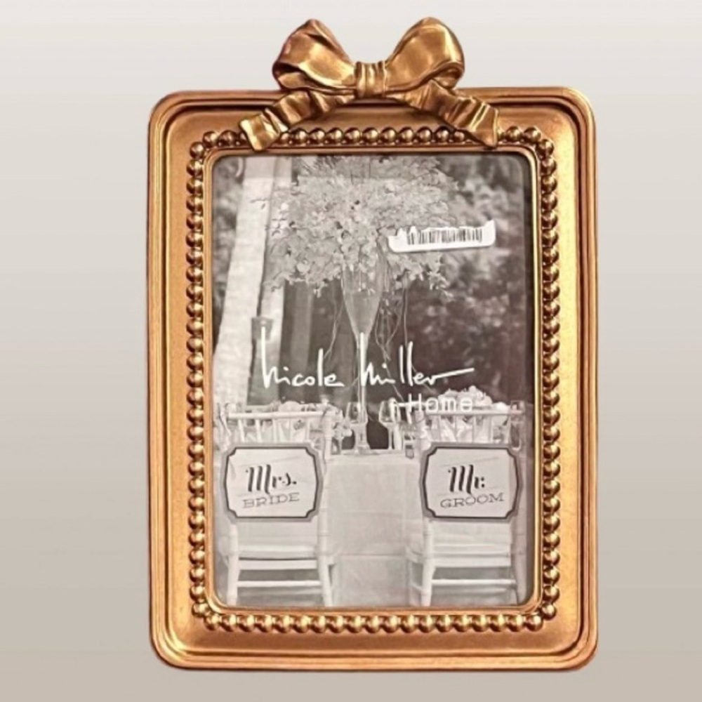 🆕 - Nicole Miller Home- Gold Bow Beaded Picture Frame 5x7
